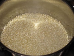 sfumatura del riso con vino bianco