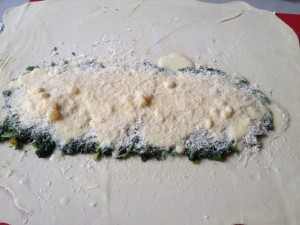 ripieno dello strudel di spinaci e fontina