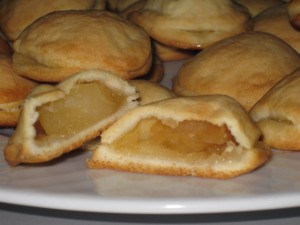 Biscotti ripieni alle mele