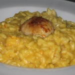 Risotto allo zafferano con capesante